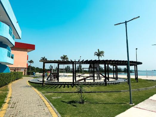 Apt de frente e com vista Lagoa Arraial do Cabo Exterior foto